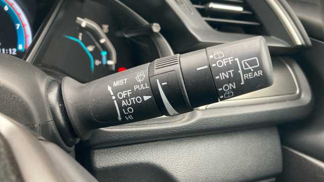 Honda Civic 1.0 VTEC Turbo 126 Sport Line 5dr Petrol Hatchback 