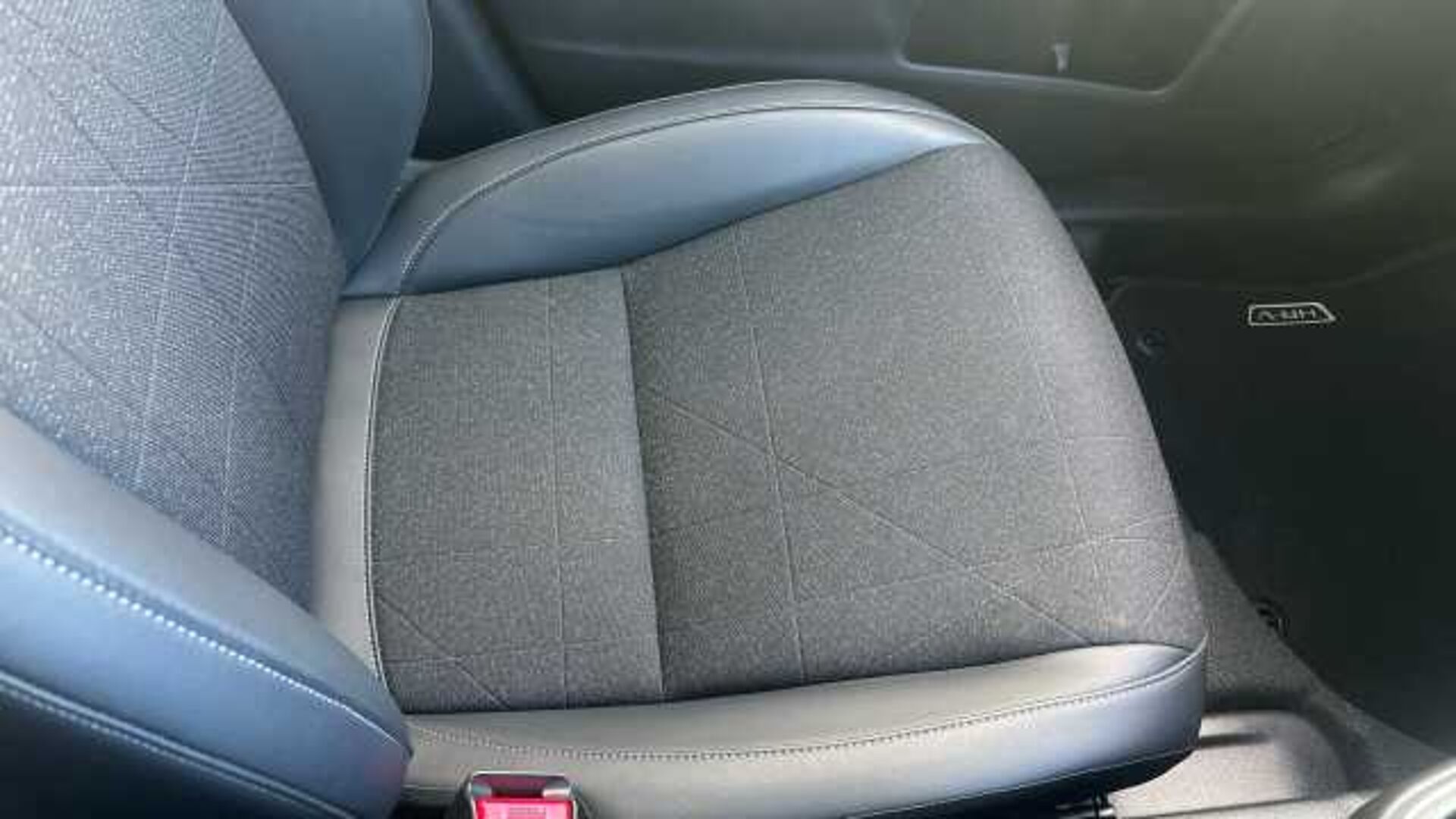 Honda HR-V e:HEV 1.5 eHEV Advance 5dr CVT Hybrid Hatchback 