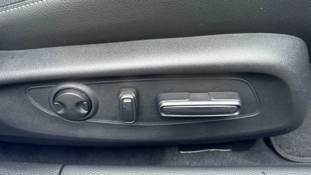 Honda Civic e:HEV 2.0 eHEV Advance 5dr CVT Hybrid Hatchback 