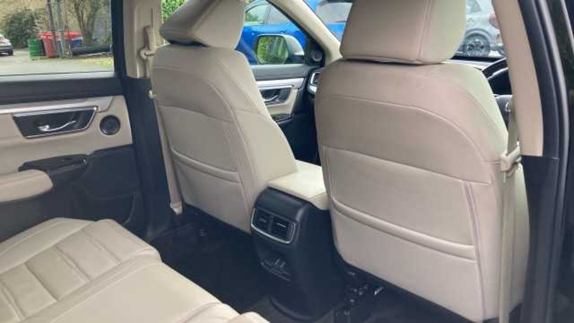 Honda CR-V e:HEV 2.0 i-MMD Hybrid SR 2WD 5dr eCVT Hybrid Estate 