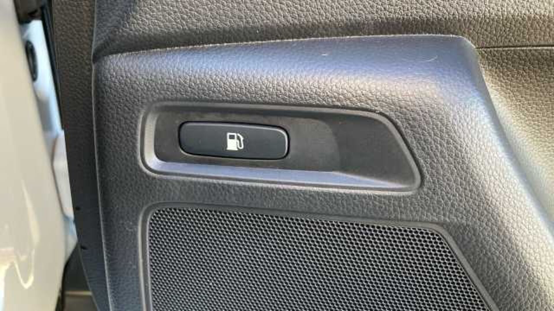 Honda CR-V e:PHEV 2.0 ePHEV Advance Tech 5dr eCVT Estate 