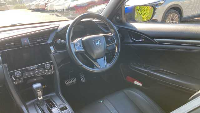 Honda Civic 1.5 VTEC Turbo Prestige 5dr CVT Petrol Hatchback 