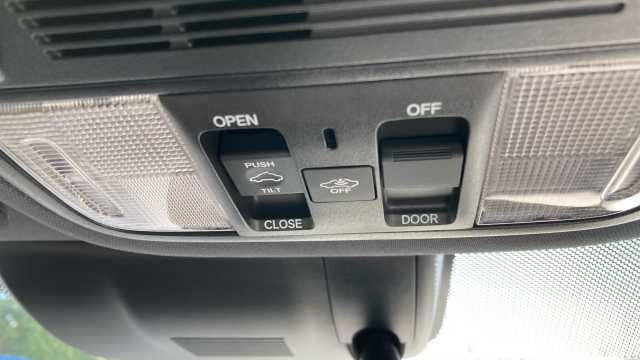 Honda Civic 1.5 VTEC Turbo Prestige 5dr CVT Petrol Hatchback 