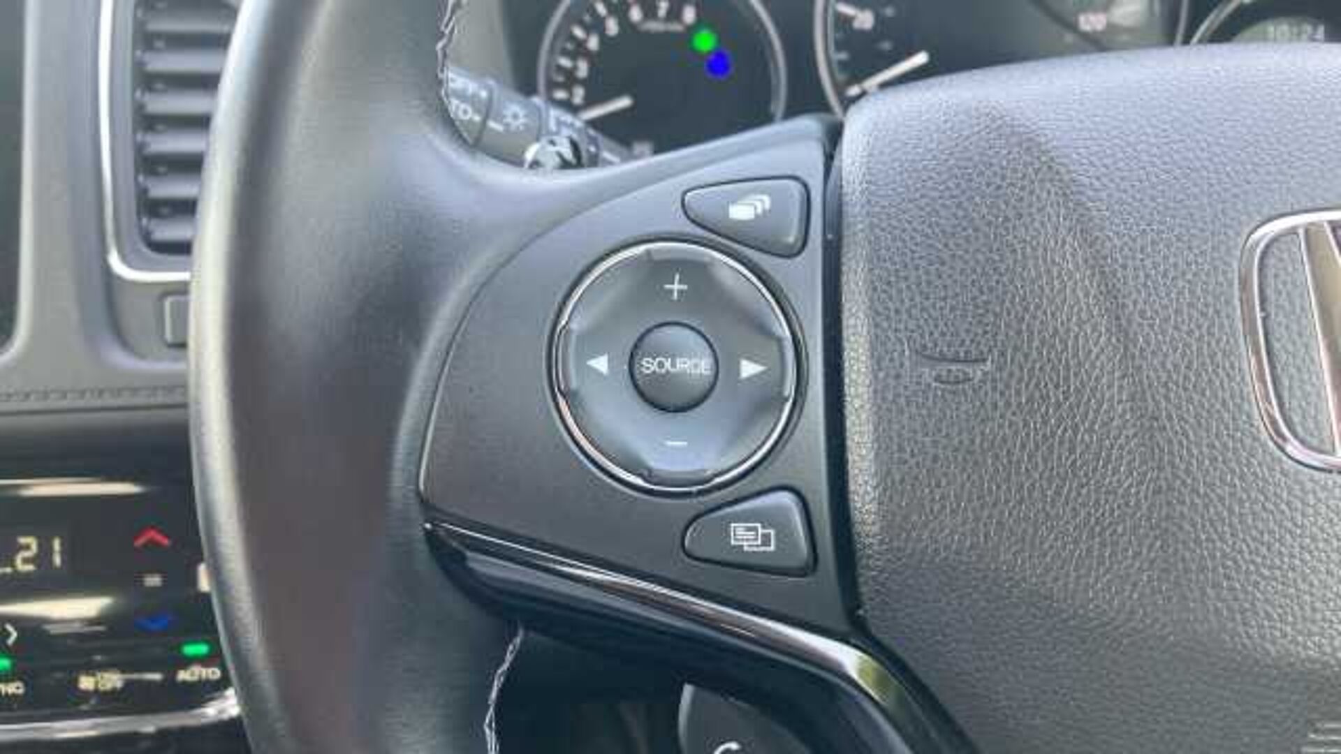 Honda HR-V 1.5 i-VTEC EX CVT 5dr Petrol Hatchback 