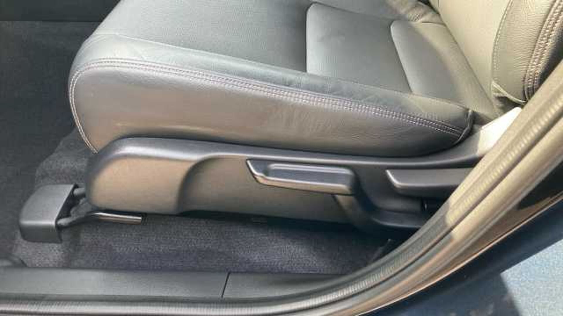 Honda HR-V 1.5 i-VTEC EX CVT 5dr Petrol Hatchback 