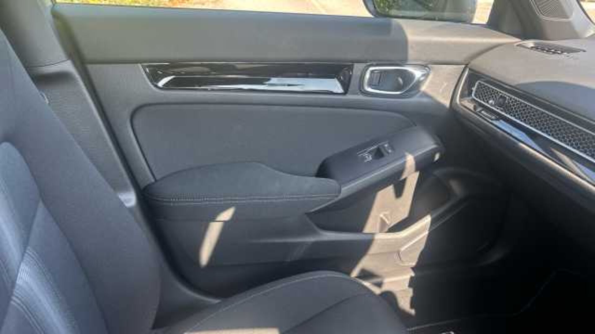 Honda Civic e:HEV 2.0 eHEV Elegance 5dr CVT Hybrid Hatchback 