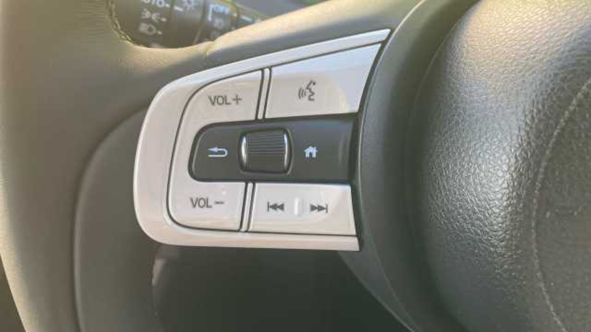 Honda Jazz e:HEV 1.5 i-MMD Hybrid Crosstar Advance 5dr eCVT Hybrid Hatchback 