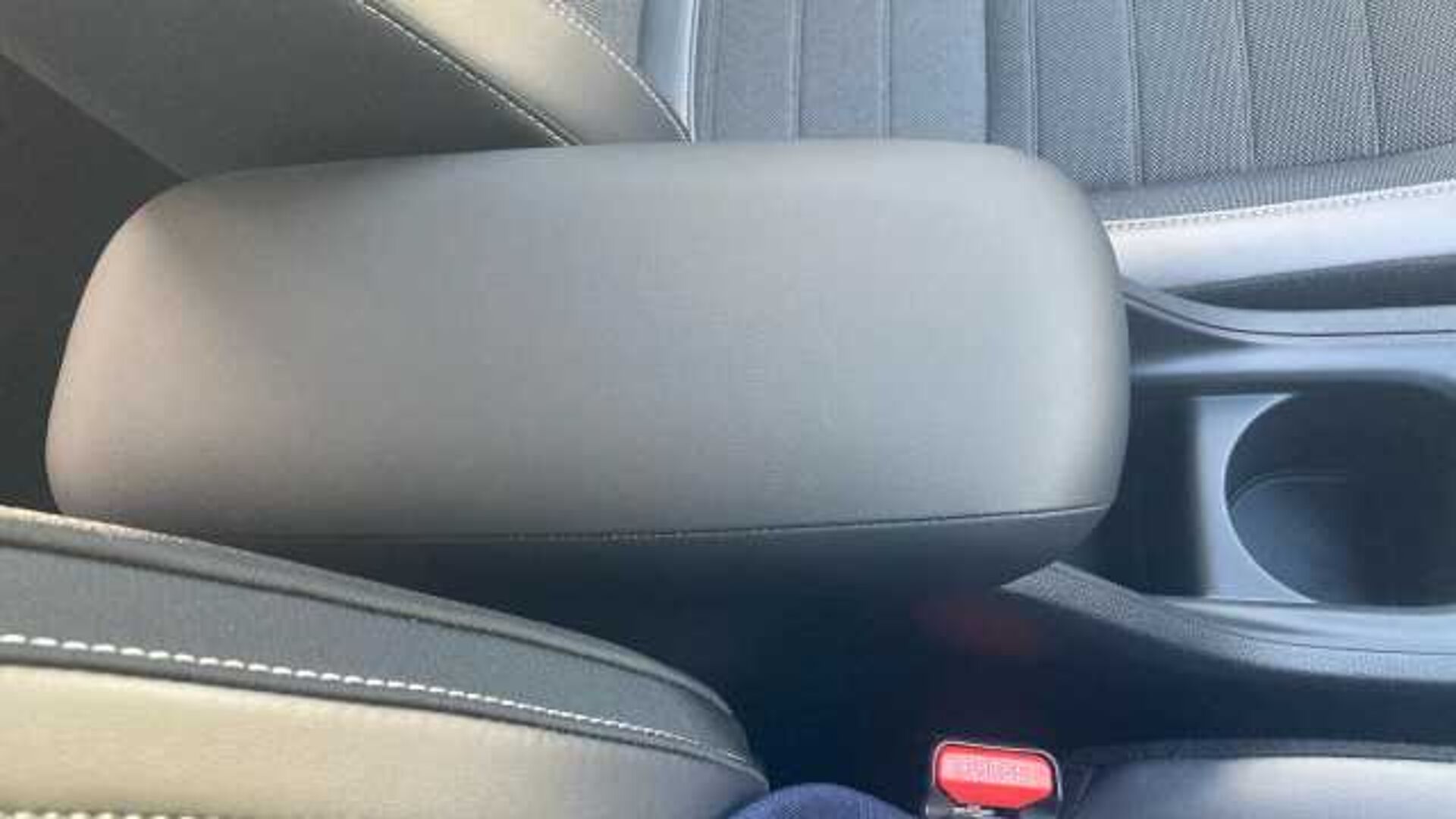 Honda Jazz e:HEV 1.5 i-MMD Hybrid Crosstar Advance 5dr eCVT Hybrid Hatchback 