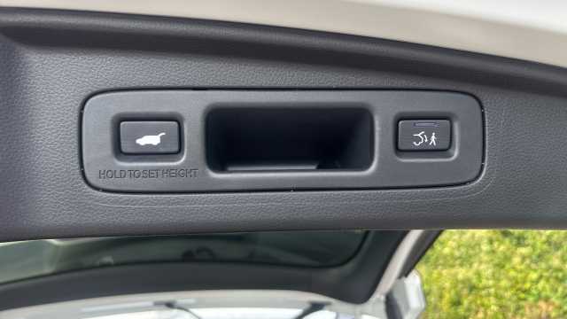 Honda CR-V e:HEV 2.0 eHEV Advance 5dr eCVT Hybrid Estate 