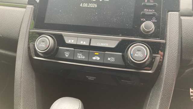 Honda Civic 1.0 VTEC Turbo 126 SR 5dr CVT Petrol Hatchback 