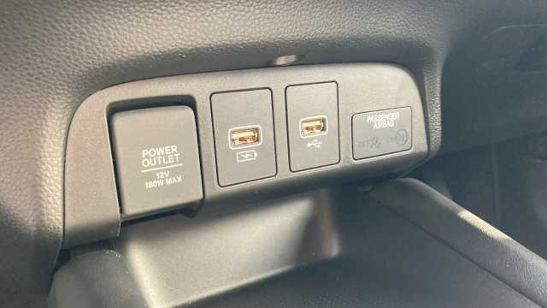 Honda Jazz e:HEV 1.5 i-MMD Hybrid Advance 5dr eCVT Hybrid Hatchback 