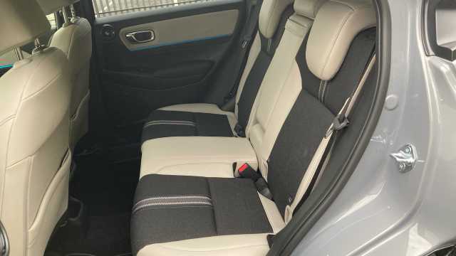 Honda HR-V e:HEV 1.5 eHEV Advance Style Plus 5dr CVT Hybrid Hatchback 