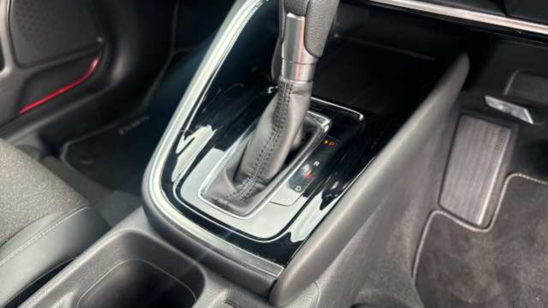 Honda HR-V e:HEV 1.5 eHEV Advance 5dr CVT Hybrid Hatchback 