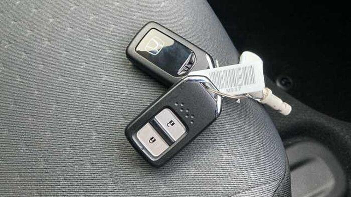 Honda Jazz e:HEV 1.5 i-MMD Hybrid Elegance 5dr eCVT Hybrid Hatchback 