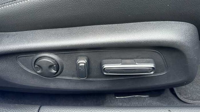 Honda Civic e:HEV 2.0 eHEV Advance 5dr CVT Hybrid Hatchback 