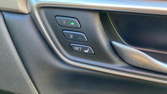 Honda CR-V e:HEV 2.0 i-MMD Hybrid EX 5dr eCVT Hybrid Estate 