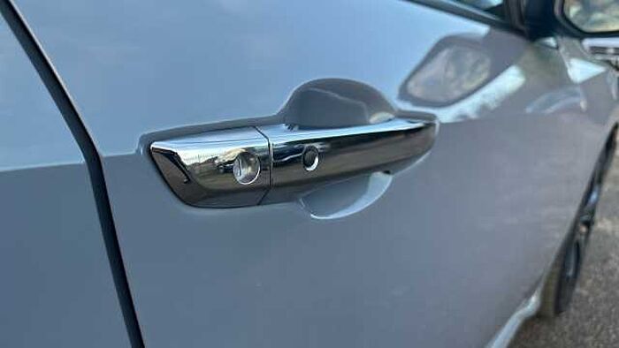 Honda Civic 1.5 VTEC Turbo Prestige 5dr CVT Petrol Hatchback 