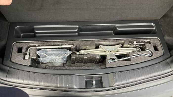 Honda CR-V e:HEV 2.0 i-MMD Hybrid SR 2WD 5dr eCVT Hybrid Estate 