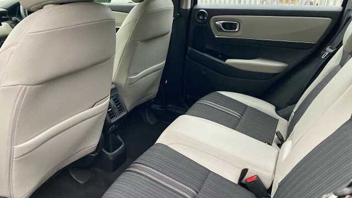 Honda HR-V e:HEV 1.5 eHEV Advance Style 5dr CVT Hybrid Hatchback 