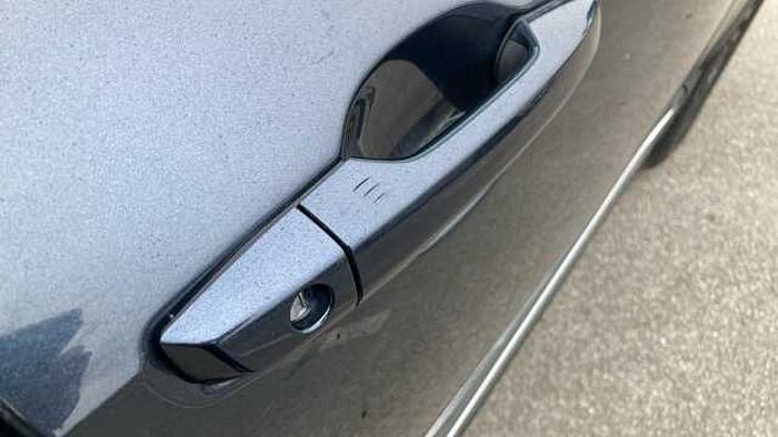 Honda CR-V e:HEV 2.0 i-MMD Hybrid SE 2WD 5dr eCVT Hybrid Estate 