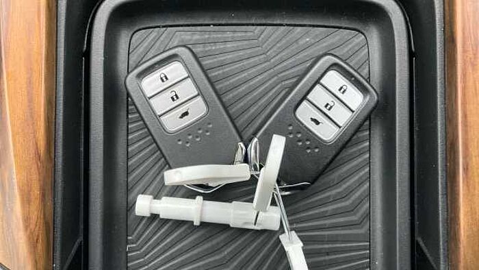 Honda CR-V e:HEV 2.0 i-MMD Hybrid SE 2WD 5dr eCVT Hybrid Estate 