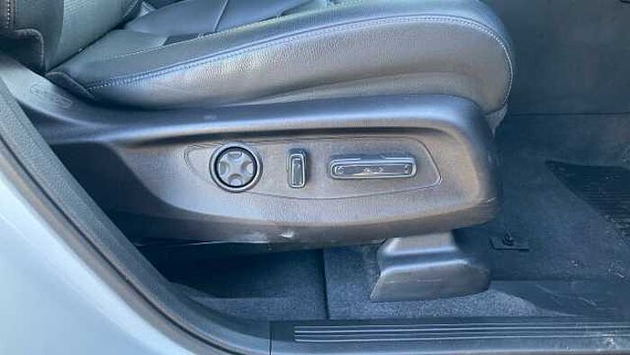 Honda CR-V e:PHEV 2.0 ePHEV Advance Tech 5dr eCVT Estate 