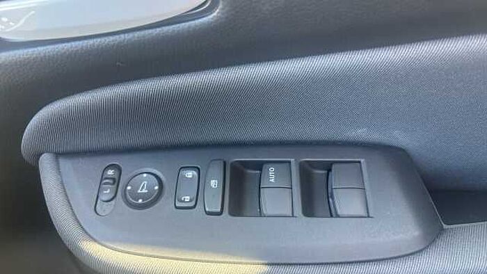 Honda Jazz e:HEV 1.5 i-MMD Hybrid SE 5dr eCVT Hybrid Hatchback 