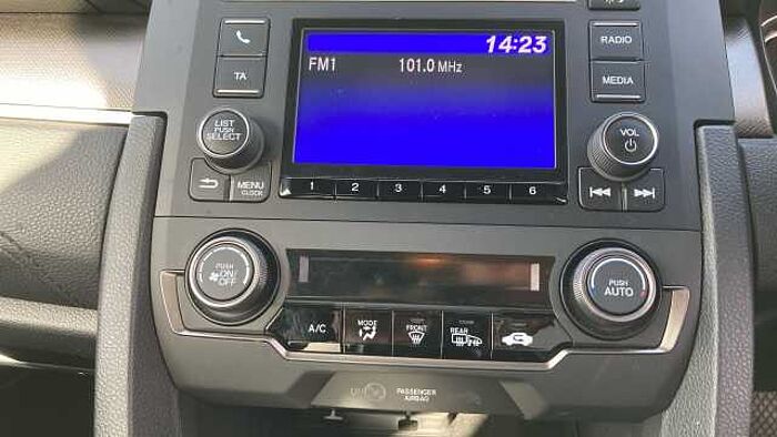 Honda Civic 1.0 VTEC Turbo 126 SE 5dr CVT Petrol Hatchback 