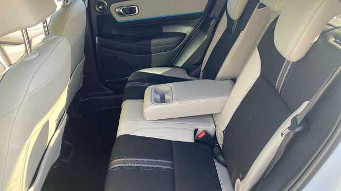Honda HR-V e:HEV 1.5 eHEV Advance Style Plus 5dr CVT Hybrid Hatchback 