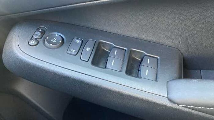 Honda HR-V e:HEV 1.5 eHEV Advance Style Plus 5dr CVT Hybrid Hatchback 