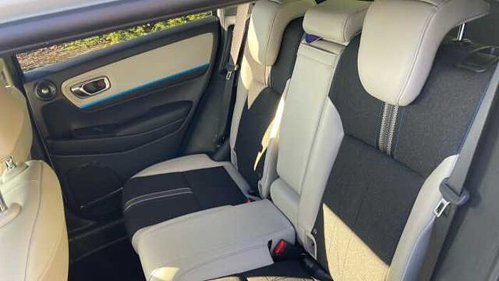 Honda HR-V e:HEV 1.5 eHEV Advance Style Plus 5dr CVT Hybrid Hatchback 