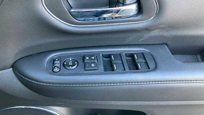 Honda HR-V 1.5 i-VTEC EX CVT 5dr Petrol Hatchback 