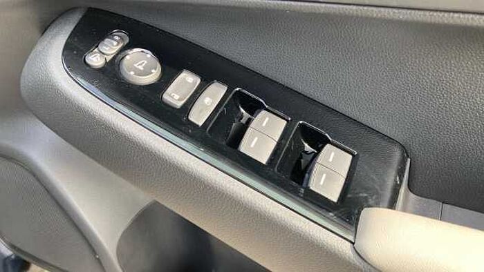 Honda HR-V e:HEV 1.5 eHEV Advance Style 5dr CVT Hybrid Hatchback 