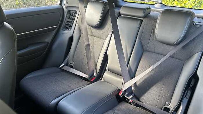 Honda HR-V e:HEV 1.5 eHEV Advance 5dr CVT Hybrid Hatchback 