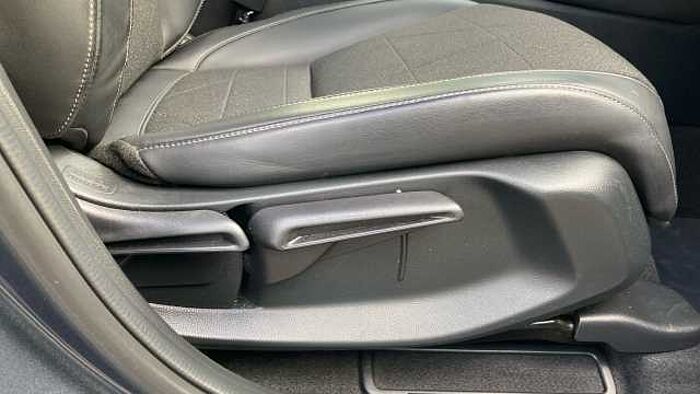 Honda HR-V e:HEV 1.5 eHEV Advance 5dr CVT Hybrid Hatchback 