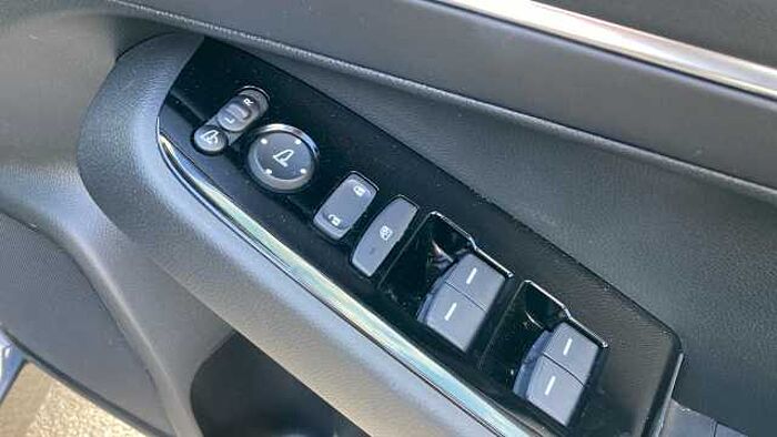 Honda HR-V e:HEV 1.5 eHEV Advance 5dr CVT Hybrid Hatchback 