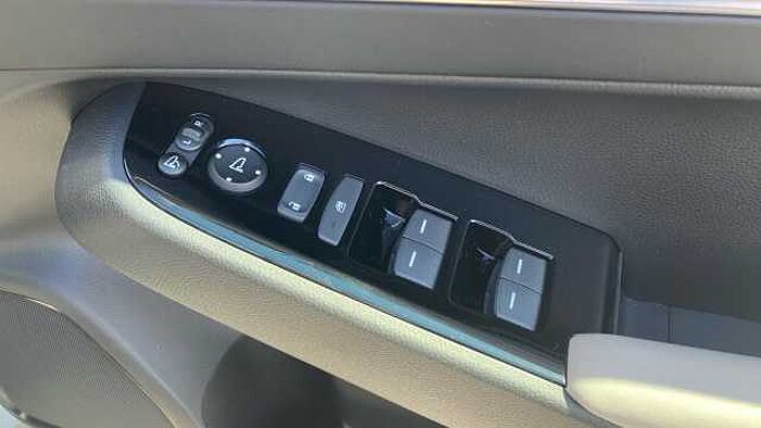 Honda HR-V e:HEV 1.5 eHEV Advance Style 5dr CVT Hybrid Hatchback 