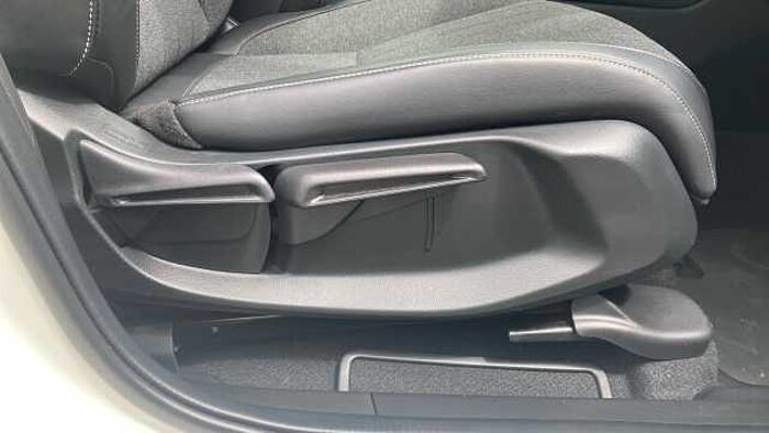 Honda Jazz e:HEV 1.5 i-MMD Hybrid EX 5dr eCVT Hybrid Hatchback 
