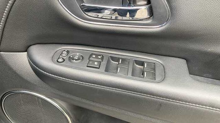 Honda HR-V 1.5 i-VTEC EX CVT 5dr Petrol Hatchback 