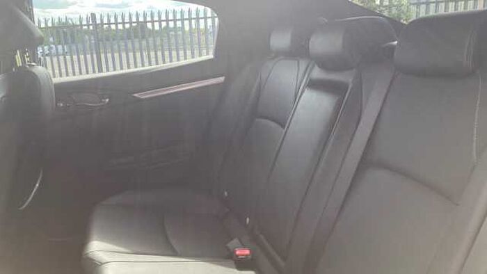 Honda Civic 1.5 VTEC Turbo Prestige 5dr CVT Petrol Hatchback 