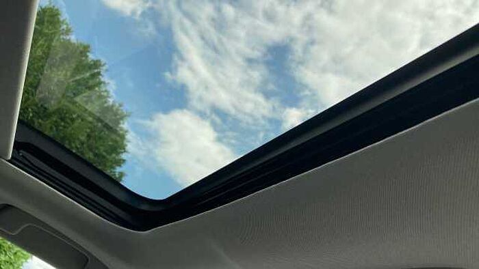 Honda Civic e:HEV 2.0 eHEV Advance 5dr CVT Hybrid Hatchback 