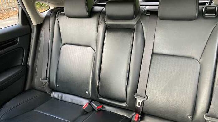 Honda Civic e:HEV 2.0 eHEV Advance 5dr CVT Hybrid Hatchback 
