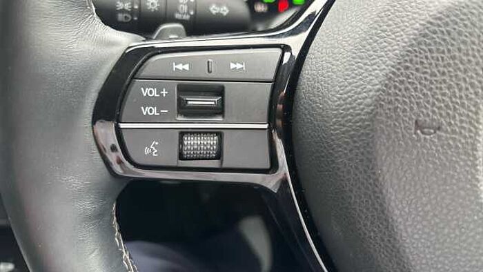 Honda Civic e:HEV 2.0 eHEV Advance 5dr CVT Hybrid Hatchback 