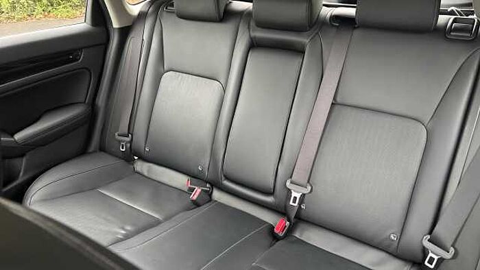 Honda Civic e:HEV 2.0 eHEV Advance 5dr CVT Hybrid Hatchback 