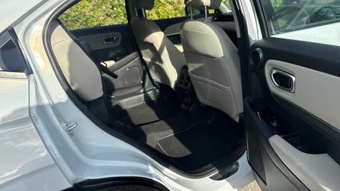 Honda HR-V e:HEV 1.5 eHEV Advance Style 5dr CVT Hybrid Hatchback 