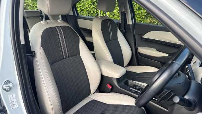 Honda HR-V e:HEV 1.5 eHEV Advance Style 5dr CVT Hybrid Hatchback 