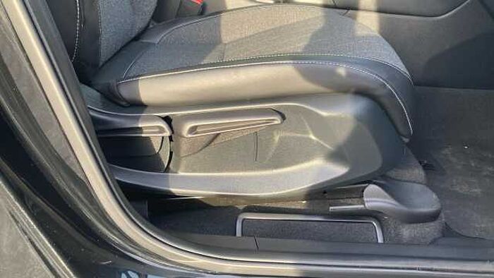 Honda Jazz e:HEV 1.5 i-MMD Hybrid Advance 5dr eCVT Hybrid Hatchback 