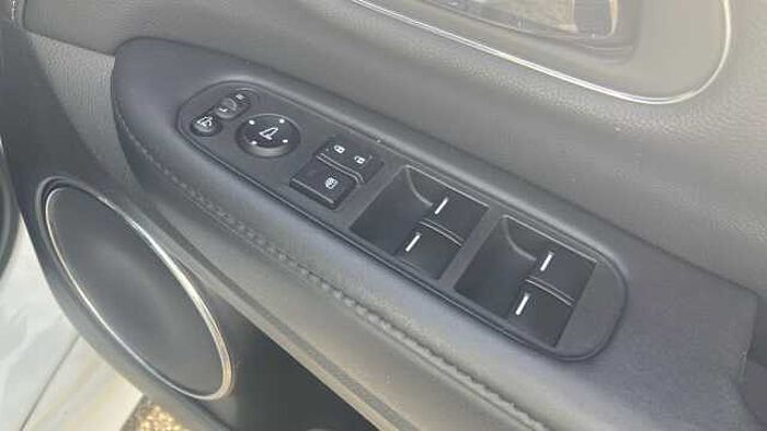Honda HR-V 1.5 i-VTEC EX 5dr Petrol Hatchback 
